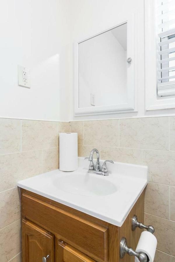 Brooklyn 3 Bedroom 1 Bathroom 8 Minutes To Subway 30 Minutes To Manhattan New York Ngoại thất bức ảnh